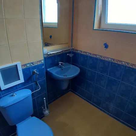 Guest Deva 招待所 3*