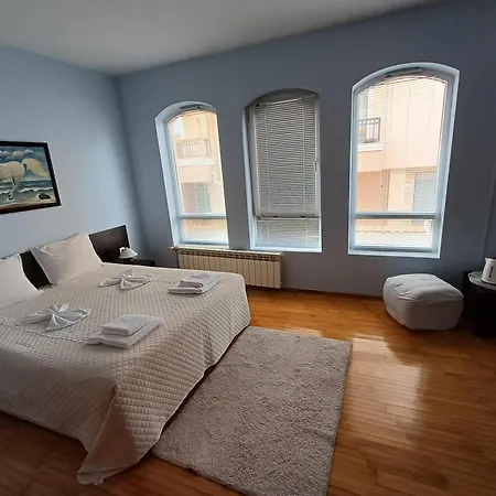 ゲストハウス Guest Deva