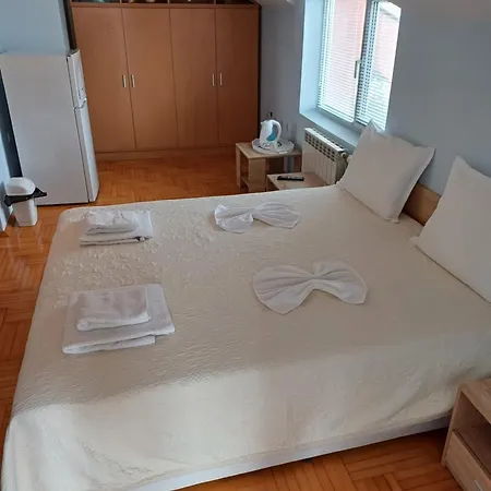 Guest Deva 게스트하우스