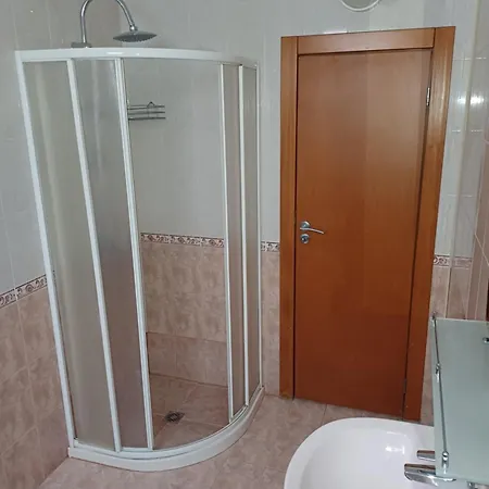 Guest Deva Pensiune Burgas City