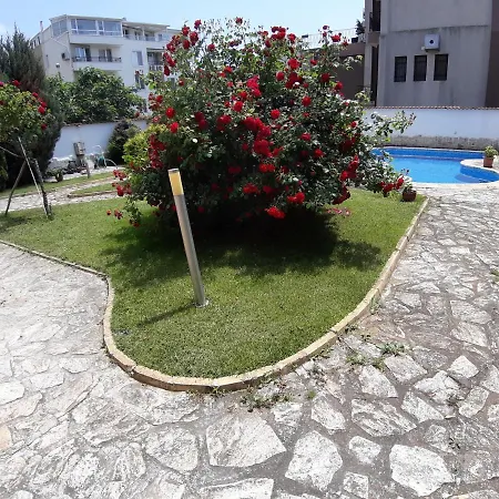 Guest Deva Penzion Burgas City