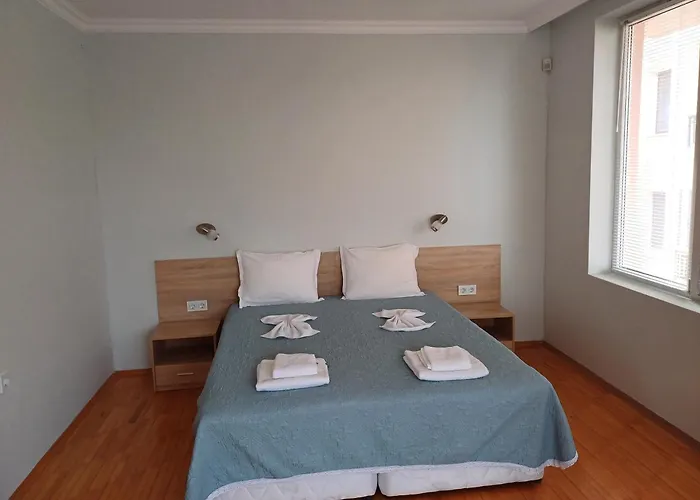 Guest Deva 3* Burgas City