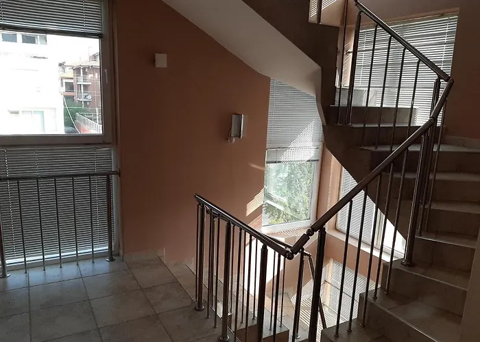 Guest Deva 3* Burgas City